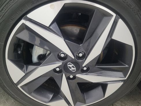 Used 2023 Hyundai Elantra SEL w/ Convenience Package FWD image 31