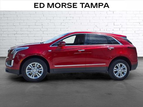 Used 2024 Cadillac XT5 Luxury FWD image 2