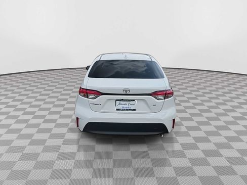 Used 2023 Toyota Corolla LE FWD image 7