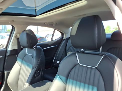 New 2026 Genesis G70 2.5T Prestige image 16