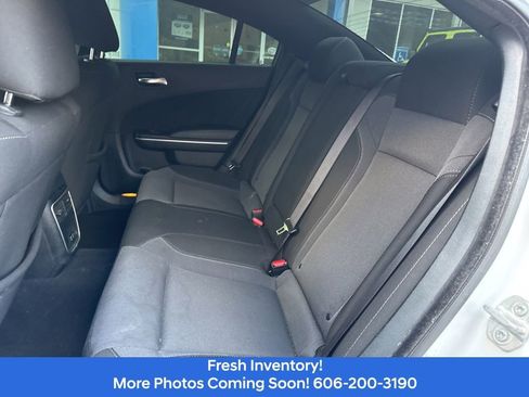 Used 2022 Dodge Charger SXT image 11