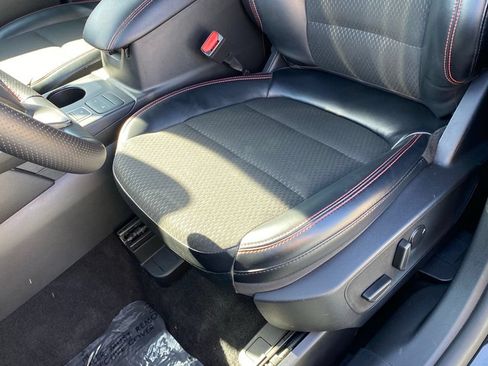Used 2025 Ford Escape ST-Line FWD image 26
