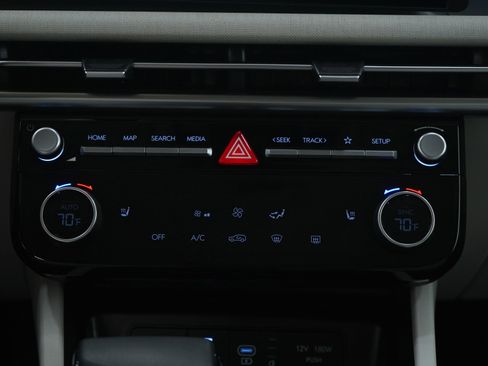 Certified 2025 Hyundai Tucson SEL image 19