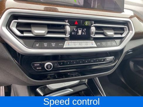 Used 2023 BMW X3 xDrive30i AWD/4WD image 12