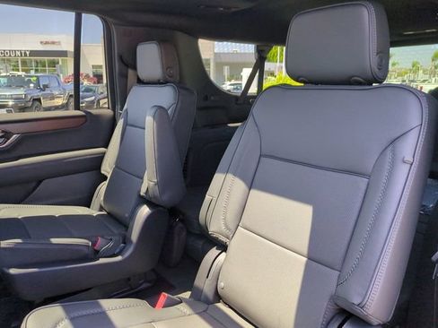 New 2026 GMC Yukon XL Denali w/ Sun & Power Step Package AWD/4WD image 27