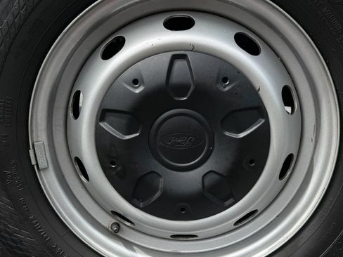 Used 2024 Ford Transit 350 XL RWD image 39