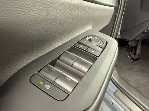 Used 2026 Toyota Prius XLE image 14