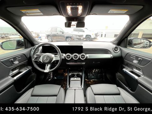 Certified 2025 Mercedes-Benz GLB 250 4MATIC image 9
