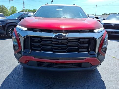 New 2026 Chevrolet Equinox ACTIV w/ Convenience Package III FWD image 9