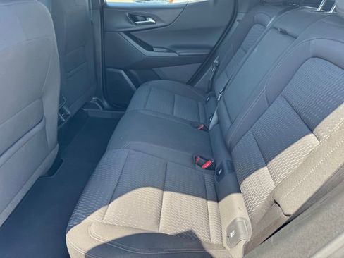 Used 2025 Chevrolet Equinox LT FWD image 13