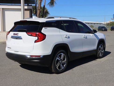 Used 2021 GMC Terrain SLT image 7