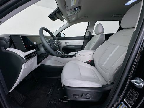 Certified 2025 Hyundai Tucson SEL image 21