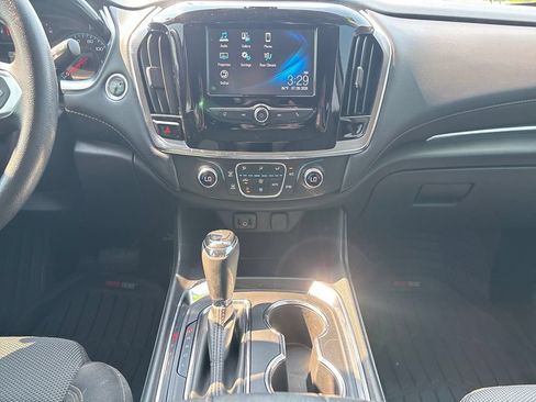 Used 2019 Chevrolet Traverse LS FWD image 22