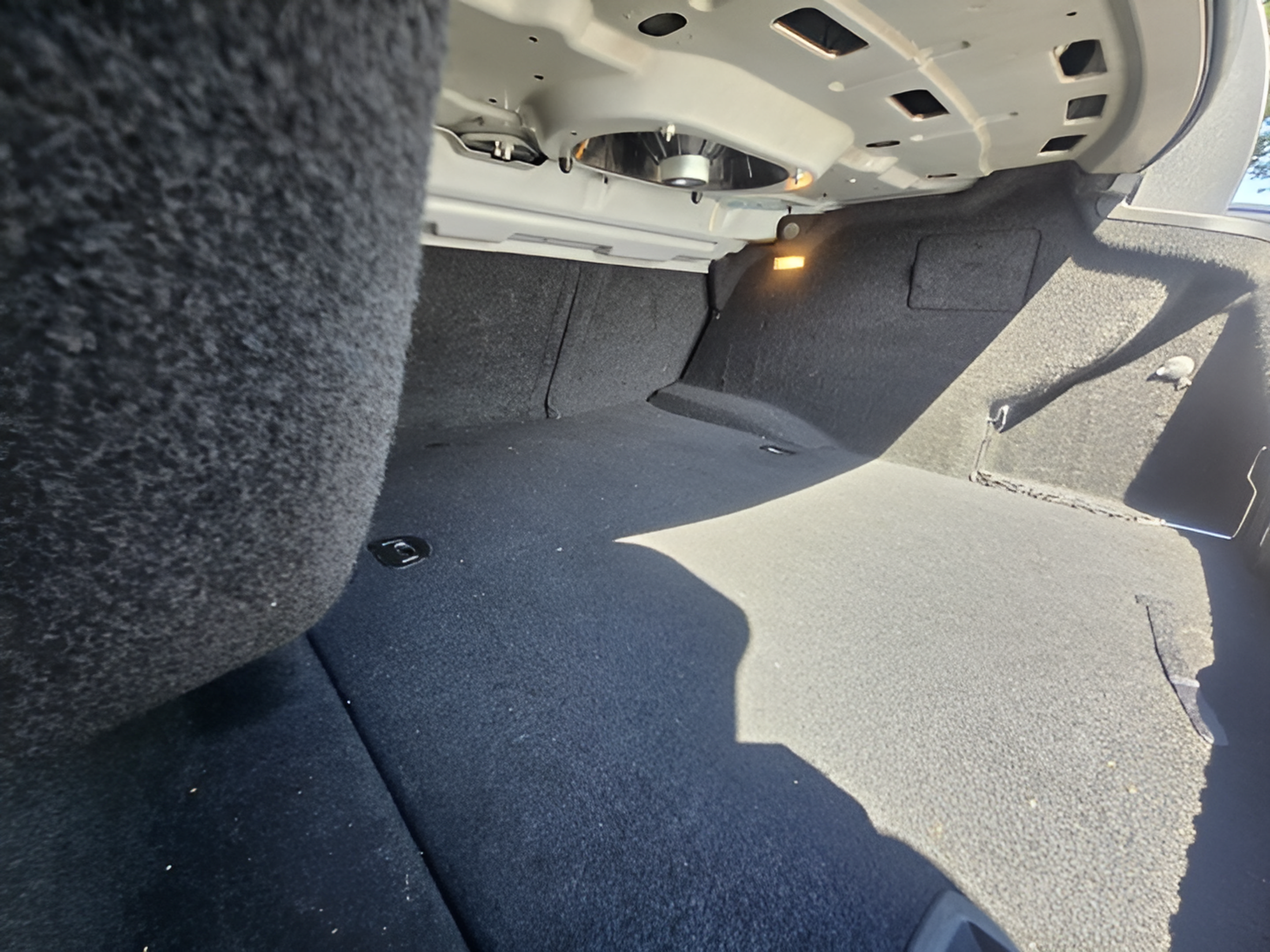 Used 2014 Maserati Ghibli RWD image 27