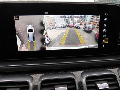 Used 2023 Mercedes-Benz GLS 63 AMG 4MATIC image 17