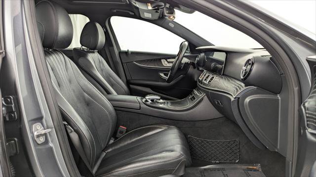 Used 2018 Mercedes-Benz E 400 4MATIC Sedan image 22