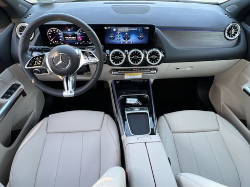New 2026 Mercedes-Benz GLA 250 4MATIC image 21