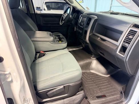 Used 2015 RAM 1500 Express image 11