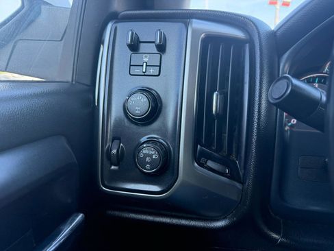 Used 2018 Chevrolet Silverado 1500 LT w/ All Star Edition AWD/4WD image 16