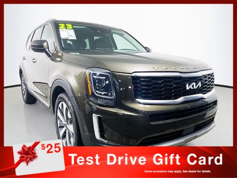Used 2022 Kia Telluride S AWD/4WD image 1