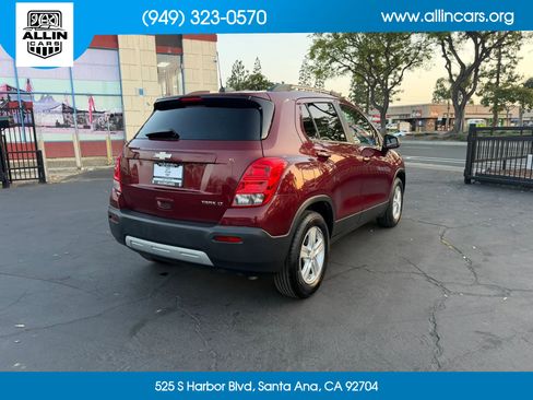 Used 2016 Chevrolet Trax LT FWD image 4