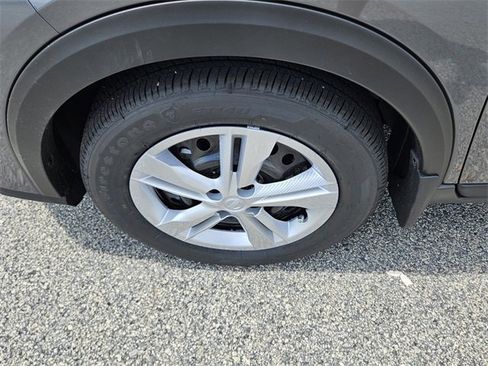 Used 2025 Nissan Kicks Play S image 16