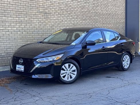 Used 2024 Nissan Sentra S image 30