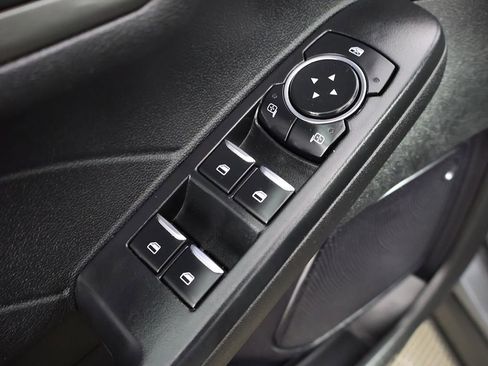 Used 2024 Ford Escape SE FWD image 37