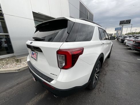 Used 2022 Ford Explorer ST-Line w/ Class IV Trailer Tow Package image 22