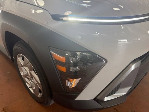 New 2027 Hyundai Kona SE FWD image 10