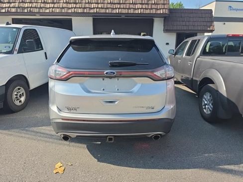 Used 2017 Ford Edge Titanium w/ Equipment Group 301A AWD/4WD image 6