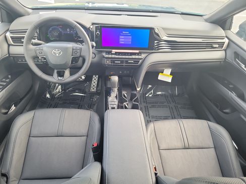 New 2026 Toyota Camry XSE AWD/4WD image 13