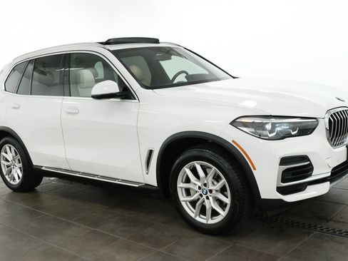 Used 2022 BMW X5 xDrive40i w/ Premium Package AWD/4WD image 7