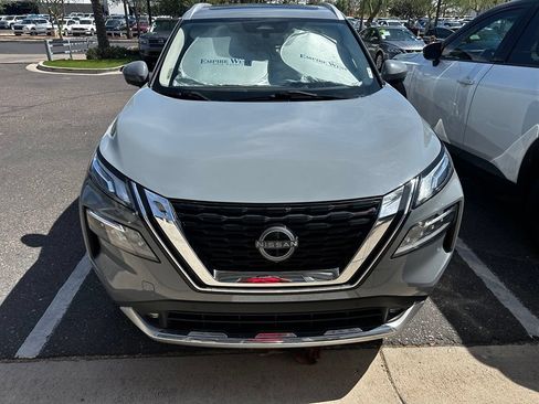 Used 2022 Nissan Rogue Platinum w/ Head-Up Display Package FWD image 3