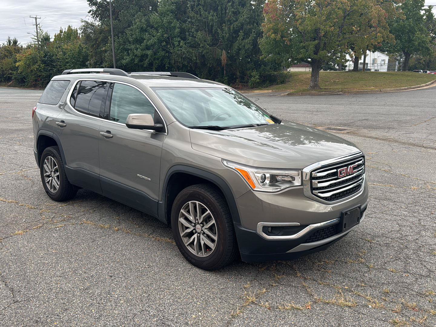 Used 2019 GMC Acadia SLE FWD image 7