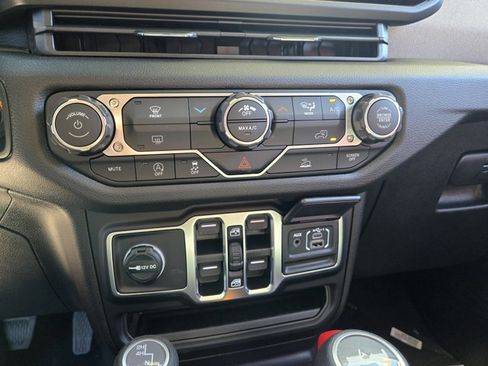 New 2026 Jeep Wrangler Sport S image 18