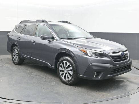 Used 2021 Subaru Outback Premium AWD/4WD image 2