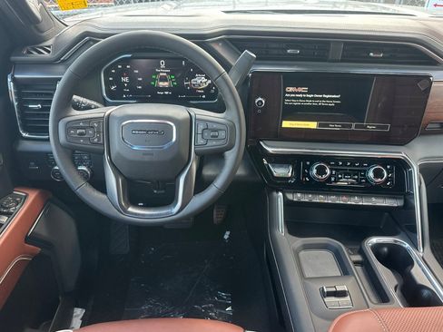 New 2026 GMC Sierra 3500 Denali Ultimate w/ LPO, Black Badging Package AWD/4WD image 15