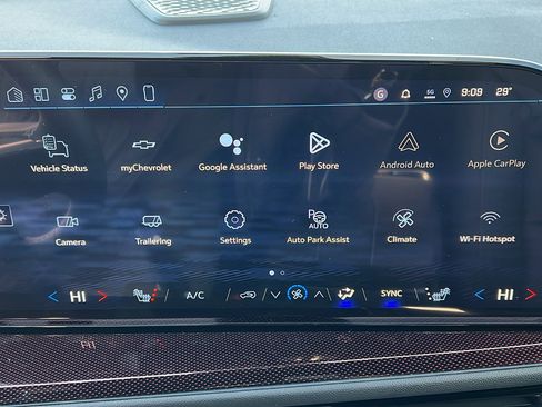 New 2026 Chevrolet Traverse Z71 w/ Enhanced Driving Package image 26