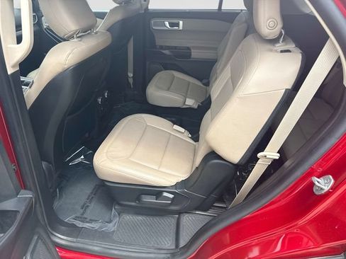 Used 2020 Ford Explorer Limited AWD/4WD image 16