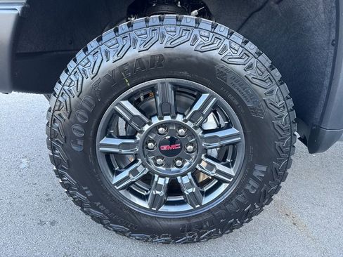 New 2026 GMC Sierra 1500 AT4X AWD/4WD image 37