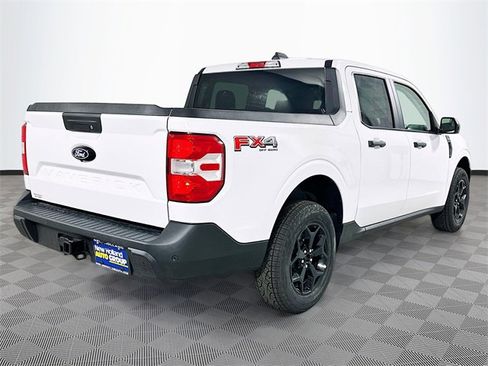 New 2025 Ford Maverick XLT w/ XLT Luxury Package image 4
