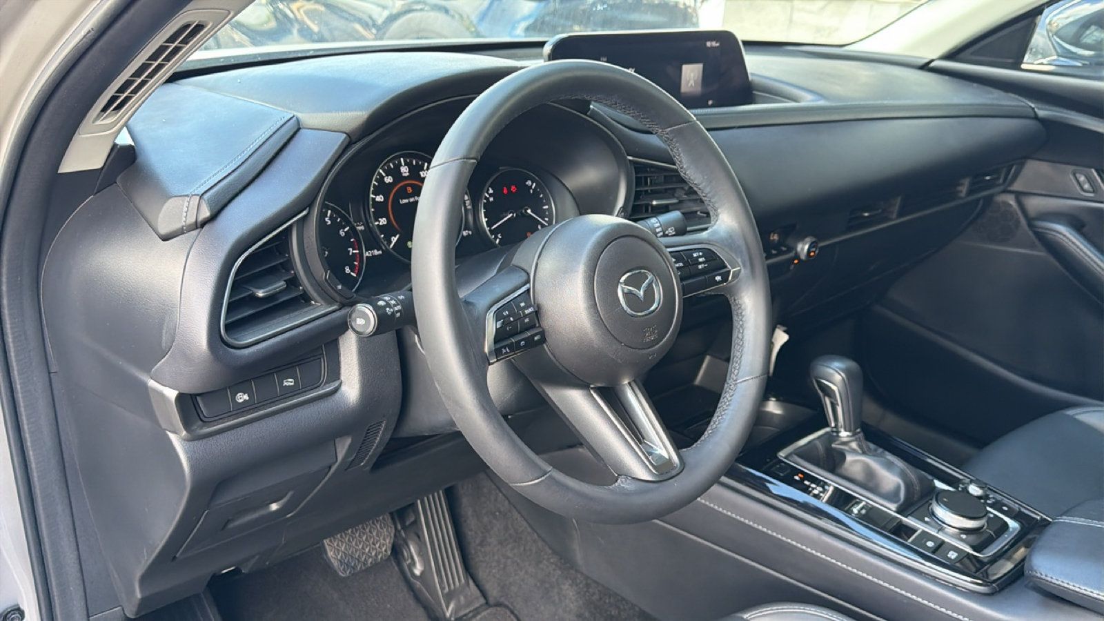Certified 2024 MAZDA CX-30 AWD 2.5 S w/ Select Sport Pkg image 17