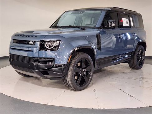 New 2026 Land Rover Defender 110 X-Dynamic SE image 1