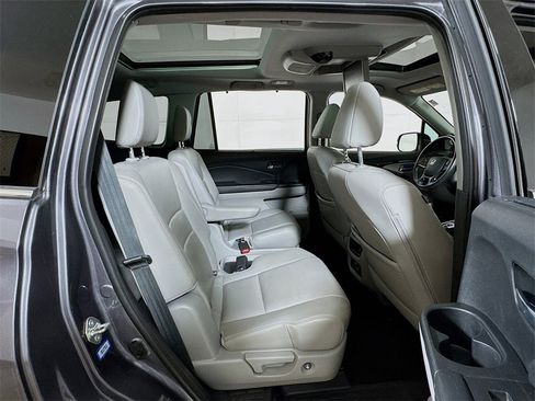 Used 2019 Honda Pilot Elite image 29