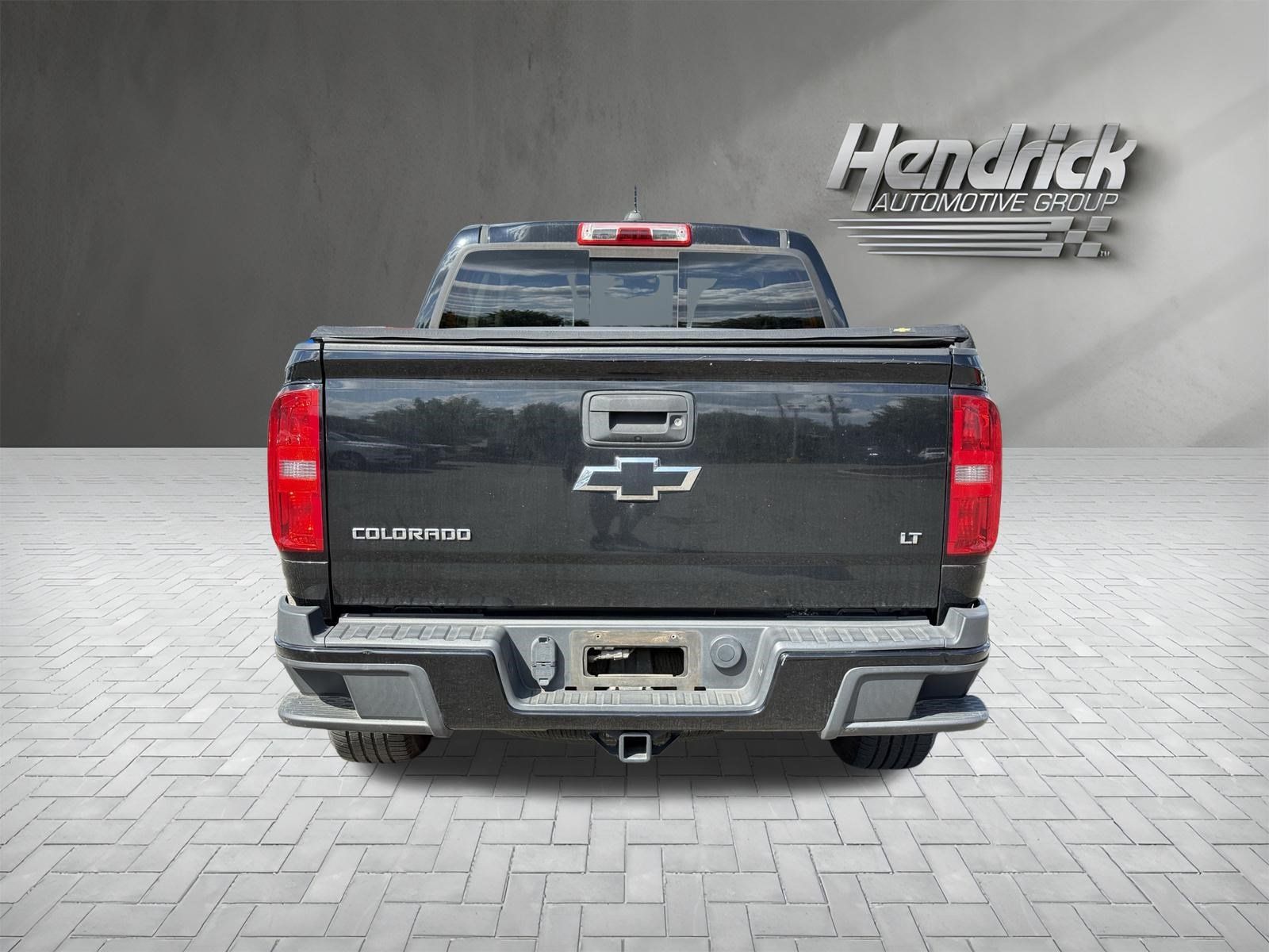 Used 2016 Chevrolet Colorado LT w/ Midnight Edition AWD/4WD image 9