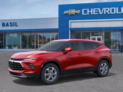 New 2026 Chevrolet Blazer LT AWD/4WD image 2