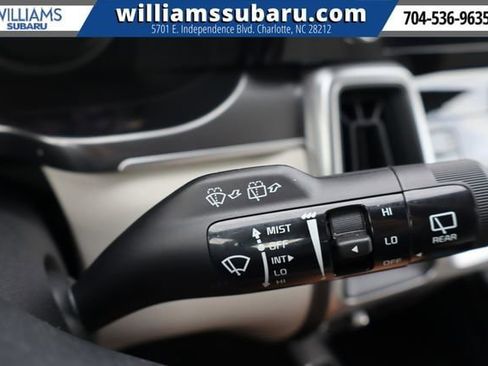 Used 2023 Kia Sorento S w/ Panoramic Sunroof Package image 25