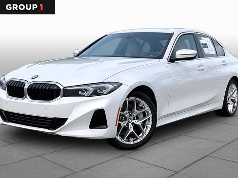 Used 2025 BMW 330i Sedan RWD image 1