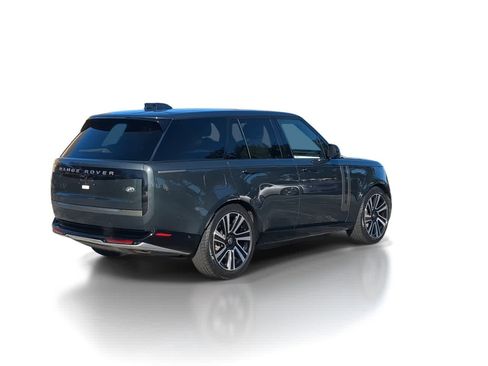 Certified 2023 Land Rover Range Rover SE image 8